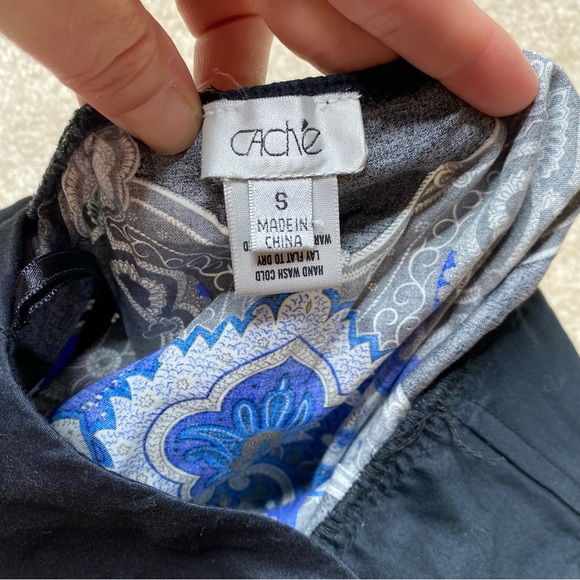 5/$25! Caché black and blue bow tube top size small - Picture 5 of 5